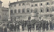 Udine, piazza mercatonuovo durante l'invasione